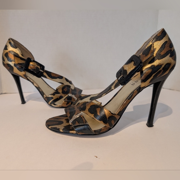 Guess Leopard Print Buckle Heels Sz.6 - Picture 1 of 15
